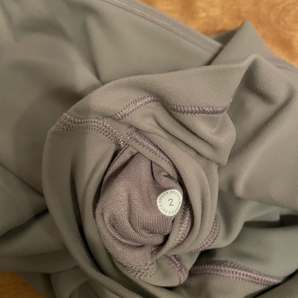 Lululemon align leggings - Picture 5 of 5